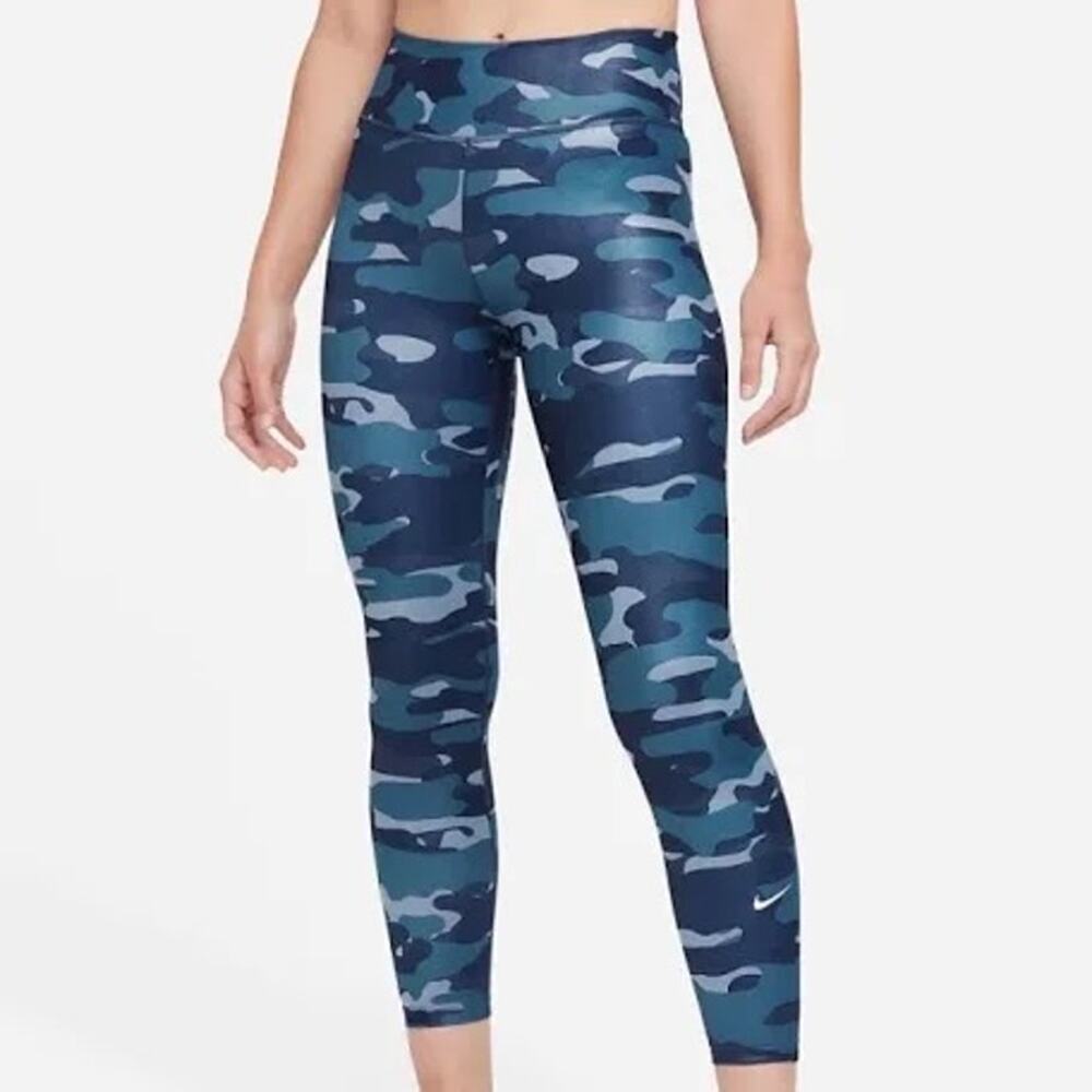 Blue Sparkly Camo Mid Rise Nike Leggings Sm